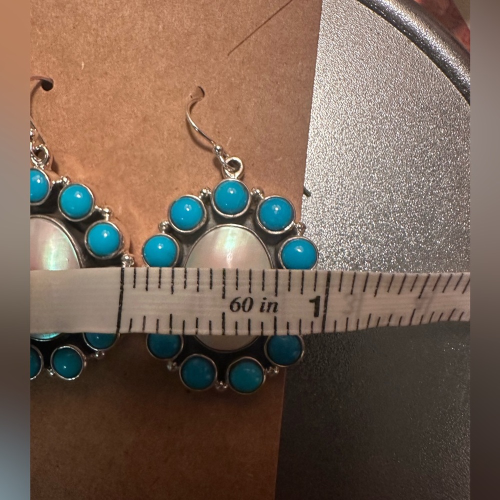 Sterling silver, turquoise and mother-of-pearl dangling earrings - Picture 5 of 6